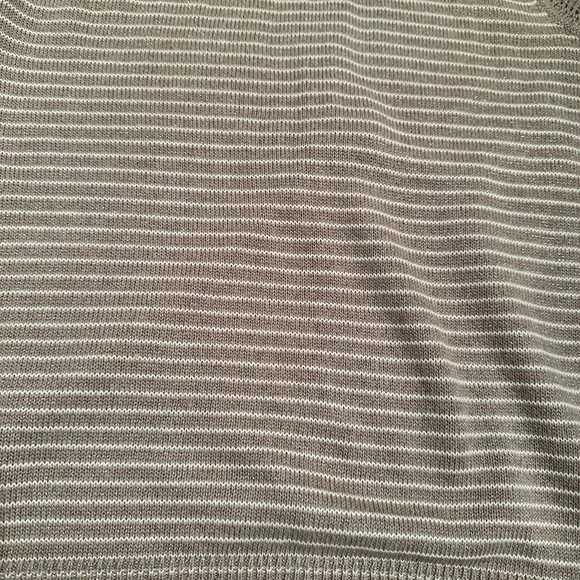 Banana Republic Sweater Vest - Picture 2 of 4